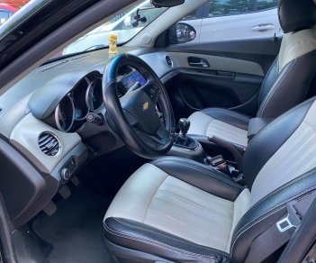 Chevrolet Cruze 2014 - Số sàn, xe 1 chỉ đẹp long lanh, đã trang bị đồ chơi 20 triệu tiền đồ, xe rất mới