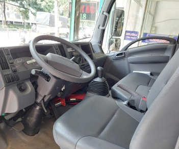 Isuzu QKR 2023 - Đông lạnh quyền 1.99 tấn, thùng 4.37m, hỗ trợ trả góp