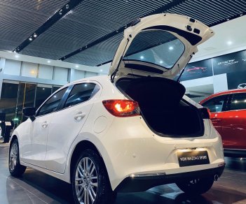 Mazda 2 2022 - [Xe giao ngay] Giảm thẳng 40tr + quà tặng siêu hấp dẫn + hỗ trợ ngân hàng 80% - Giá chuẩn đại lý