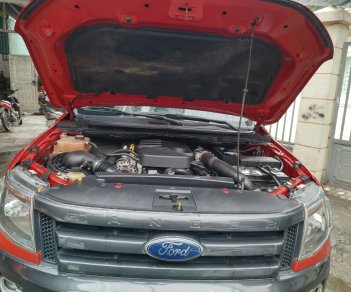 Ford Ranger 2014 - Màu đỏ, nhập khẩu chính chủ