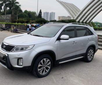 Kia Sorento 2017 - Xe màu bạc