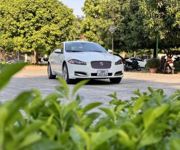 Jaguar XF 2013 - Nhập khẩu nguyên chiếc giá tốt 880tr