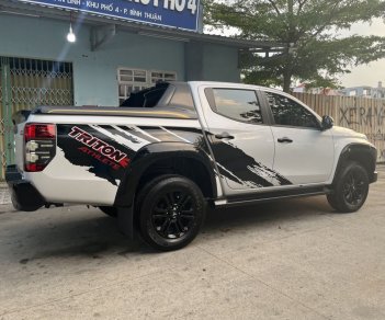 Mitsubishi Triton 2022 - Xe có sẵn đủ màu, tặng nắp thùng cuộn và bảo hiểm, giảm thêm tiền mặt