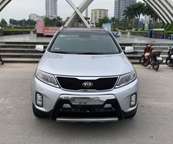 Kia Sorento 2017 - Xe màu bạc