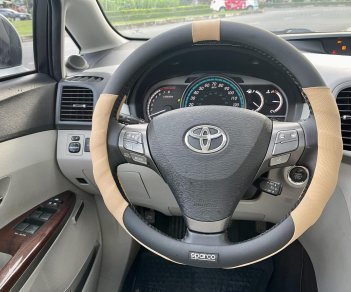 Toyota Venza 2010 - Nhập Mỹ, hai cầu hàng full đồ chơi, hai ghế điện cửa sổ trời paranoma nút dề cốp điện