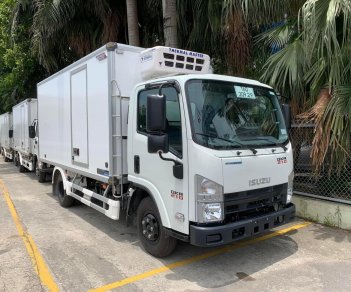 Isuzu QKR 2023 - Đông lạnh quyền 1.99 tấn, thùng 4.37m, hỗ trợ trả góp