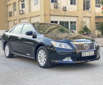 Toyota Camry 2014 - Đăng ký 2014, xe gia đình, giá tốt 615tr