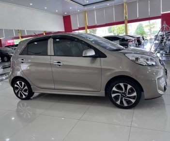 Kia Morning 2017 - Trang bị full options cao cấp, cam lùi