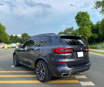 BMW X5 2020 - Xe màu xanh lam