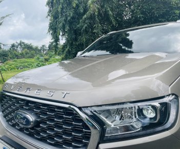 Ford Everest 2020 - Màu ghi vàng, nhập khẩu, giá rẻ nhất thị trường