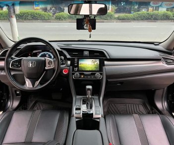 Honda Civic 2020 - Nhập Thái Lan odo 25k km, rất đẹp không lỗi