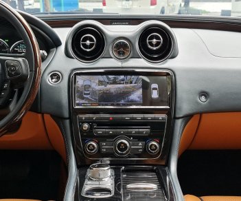 Jaguar XJL 2015 - Giá 2 tỷ 600tr