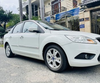 Ford Focus 2012 - Màu trắng, xe nhập, 340 triệu, có phụ kiện đi kèm