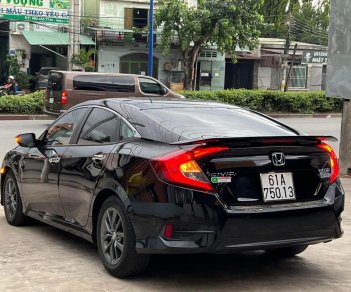 Honda Civic 2020 - Nhập Thái Lan odo 25k km, rất đẹp không lỗi