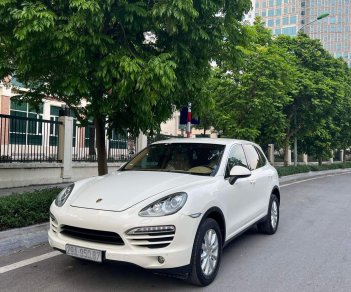 Porsche Cayenne 2011 - Màu trắng còn rất mới