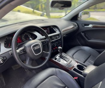 Audi A4 2011 - Màu bạc, nhập khẩu nguyên chiếc