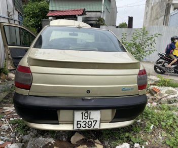 Fiat Siena 2002 - Màu vàng số sàn, 53 triệu