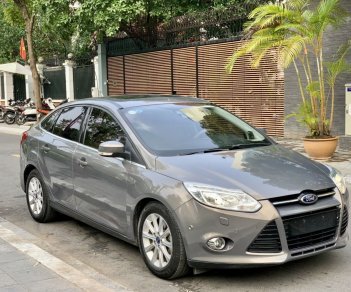 Ford Focus 2015 - Đi siêu ít 10k km/ năm - Lốp sơ cua chưa hạ - Đã thêm nhiều trang bị theo xe