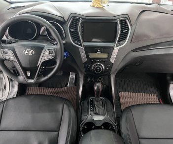 Hyundai Santa Fe 2013 - Máy dầu 7 chỗ chất lượng cao, nhập khẩu Hàn Quốc nguyên chiếc