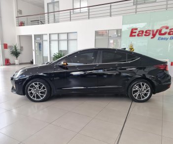 Hyundai Elantra 2021 - Xe còn rô-đai odo 3000km mới cứng