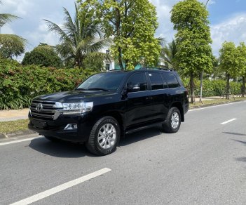 Toyota Land Cruiser 2020 - Xe màu đen