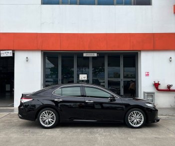 Toyota Camry 2020 - [Xe lướt] biển số HCM – Cá nhân