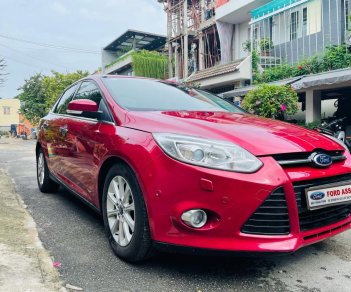 Ford Focus 2015 - Màu đỏ, giá chỉ 410 triệu