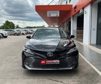 Toyota Camry 2020 - [Xe lướt] biển số HCM – Cá nhân