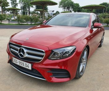 Mercedes-Benz 2017 - Tặng 1 năm chăm xe miễn phí từ oto