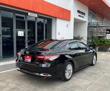 Toyota Camry 2020 - [Xe lướt] biển số HCM – Cá nhân