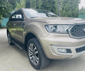 Ford Everest 2020 - Màu ghi vàng, nhập khẩu, giá rẻ nhất thị trường