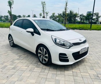 Kia Rio 2015 - Màu trắng, xe nhập