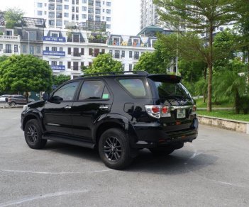 Toyota Fortuner 2016 - Màu đen, giá 698tr
