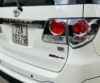 Toyota Fortuner 2015 - Cần bán lại xe màu trắng