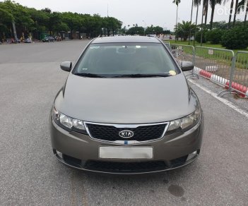 Kia Forte 2011 - Xe chính chủ 1 đời cần bán gấp - Bao zin - Tặng chủ mới 12 lần rửa xe thay dầu