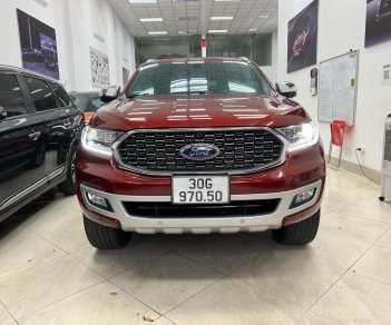 Ford Everest 2020 - Cần bán xe màu đỏ