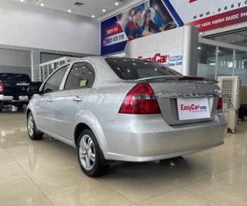 Chevrolet Aveo 2015 - Màu bạc, 256tr