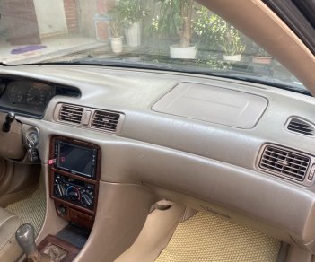 Toyota Camry 2001 - Chính chủ, giá chỉ 162 triệu