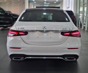 Mercedes-Benz 2022 - Xe hãng 2022 thanh lý - Giao ngay