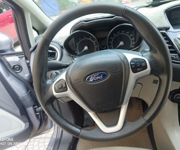 Ford Fiesta 2015 - Màu nâu, xe nhập xe gia đình giá cạnh tranh