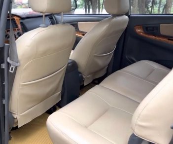 Toyota Innova 2008 - Xe màu bạc