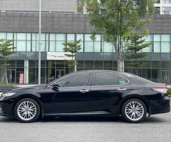 Toyota Camry 2019 - 1 chủ từ mới biển HN