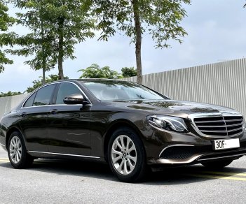 Mercedes-Benz 2017 - Tư nhân 1 chủ từ đầu, biển Hà Nội