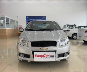 Chevrolet Aveo 2015 - Màu bạc, 256tr