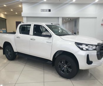 Toyota Hilux 2022 - Chỉ 160tr nhận xe, ưu đãi lớn, trả góp tối đa 80%, lãi cực thấp