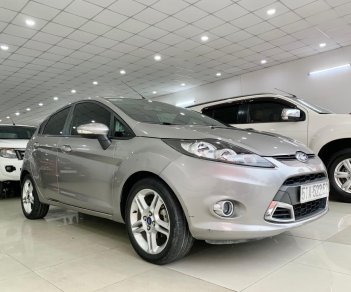 Ford Fiesta 2013 - Đăng ký 2013, xe gia đình, giá 365tr