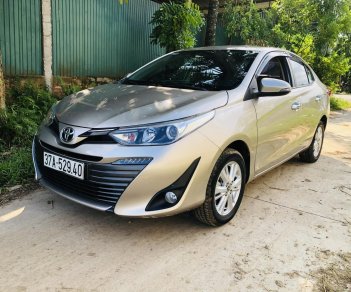 Toyota Vios 2019 - Xe màu nâu vàng