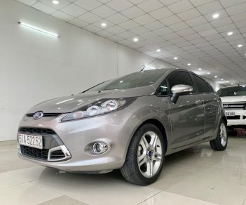 Ford Fiesta 2013 - Đăng ký 2013, xe gia đình, giá 365tr