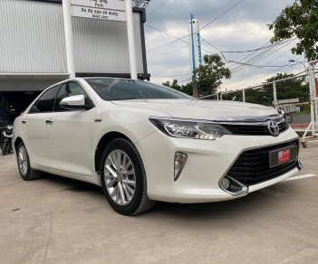 Toyota Camry 2018 - Đăng ký 2018 chính chủ giá tốt 800tr