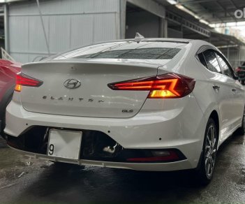 Hyundai Elantra 2019 - Xe 5 chỗ sedan C nhiều công nghệ - Rộng rãi